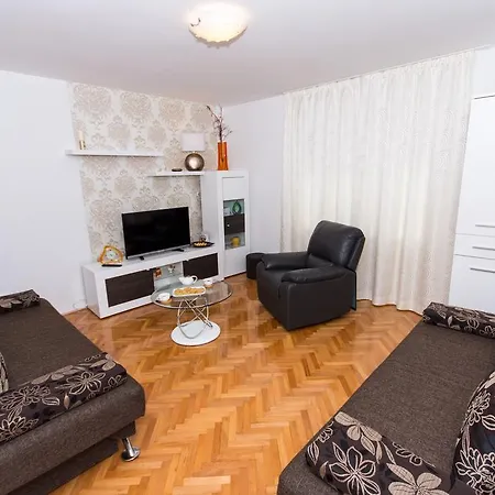 Put Ravnih Njiva Appartement Split